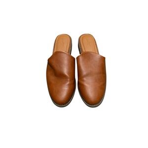 EUC Universal Thread Shoes